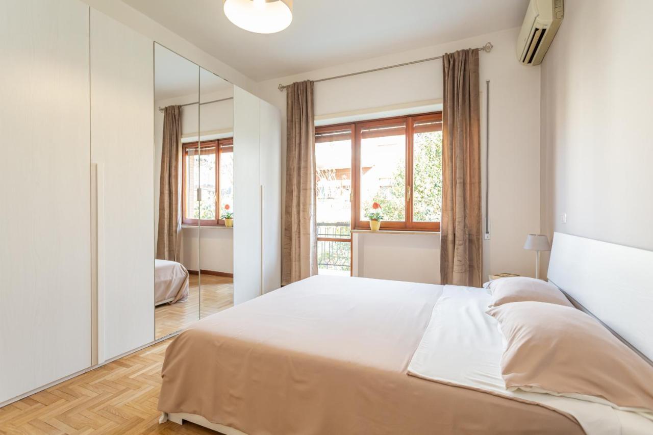 St Peter Cozy 2 Bdr Apartment With Garage Rome Luaran gambar